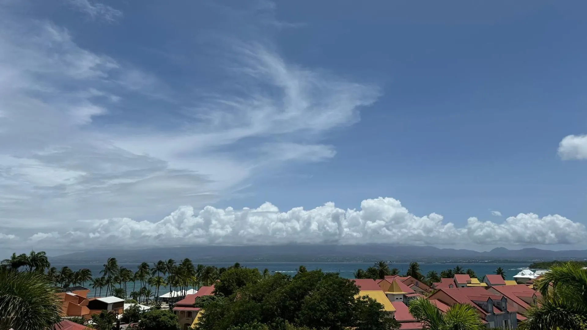 Apartment Charmant Studio Vue Mer Imprenable, Proche Plage Le Gosier